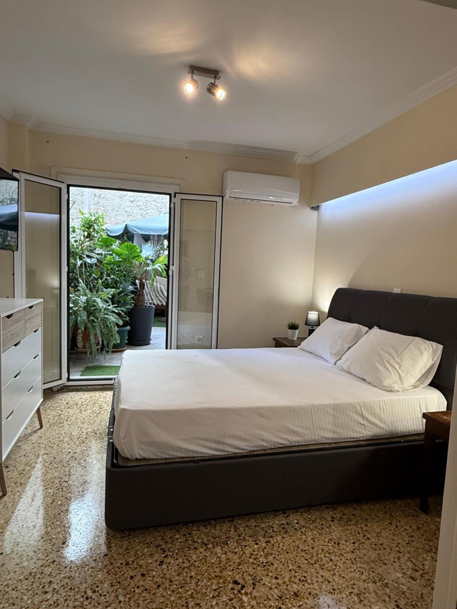 Modern Apartment In The Heart Of Athens Near Acropolis Ngoại thất bức ảnh